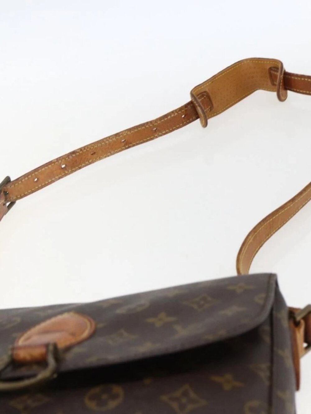 LOUIS VUITTON Monogram Saint Cloud GM Shoulder Bag M51242 LV Auth 171997 - Picture 9 of 16